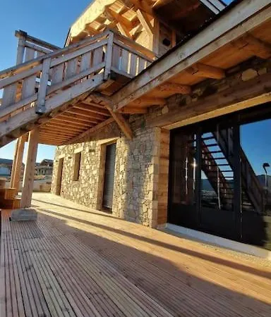 De Gamme * L'echappee Belle * Chalet *